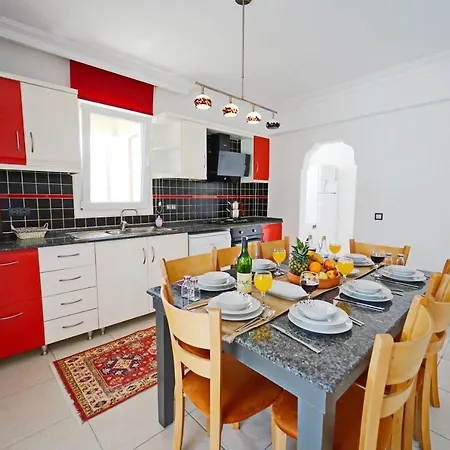 Villa Nehir *