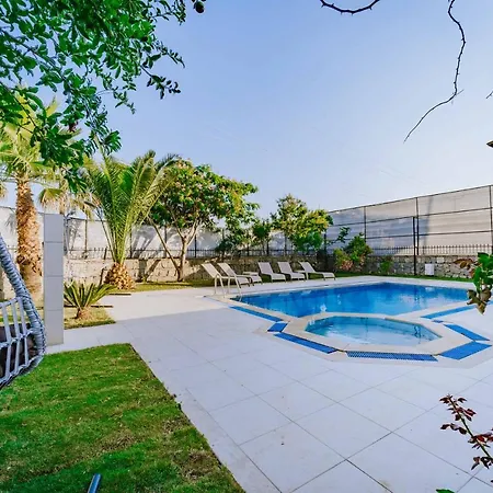 Nehir Villa